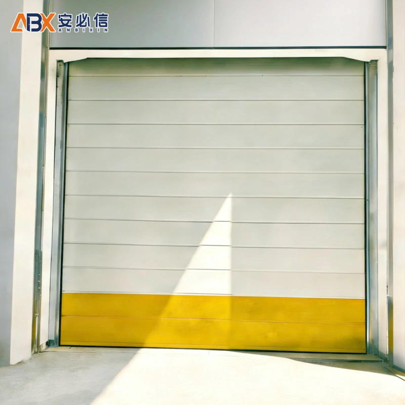 云浮铝板提升门
